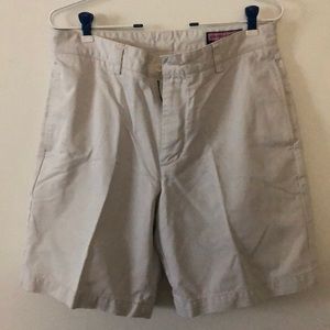 Vineyard vines men’s khaki shorts